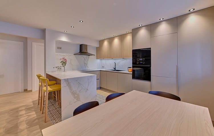 369959669_18362787712070094_6530577672195239841_n